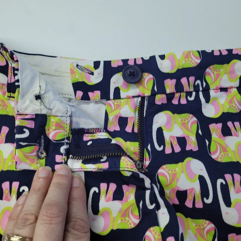 Crown & Ivy Shorts Womens 2 Navy Blue‎ Pink Green Elephant Print Cotton Spandex